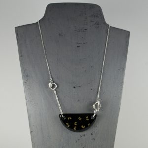 Collier Grain de riz, demi-lune – noir